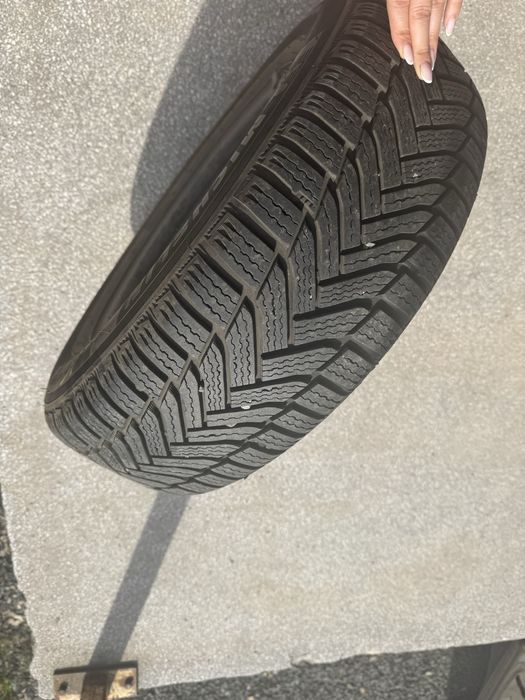 Set 4 anvelope iarna , Michelin , 195/ 65 R 15