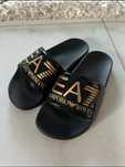 Slapi Emporio Armani, noi in cutie
