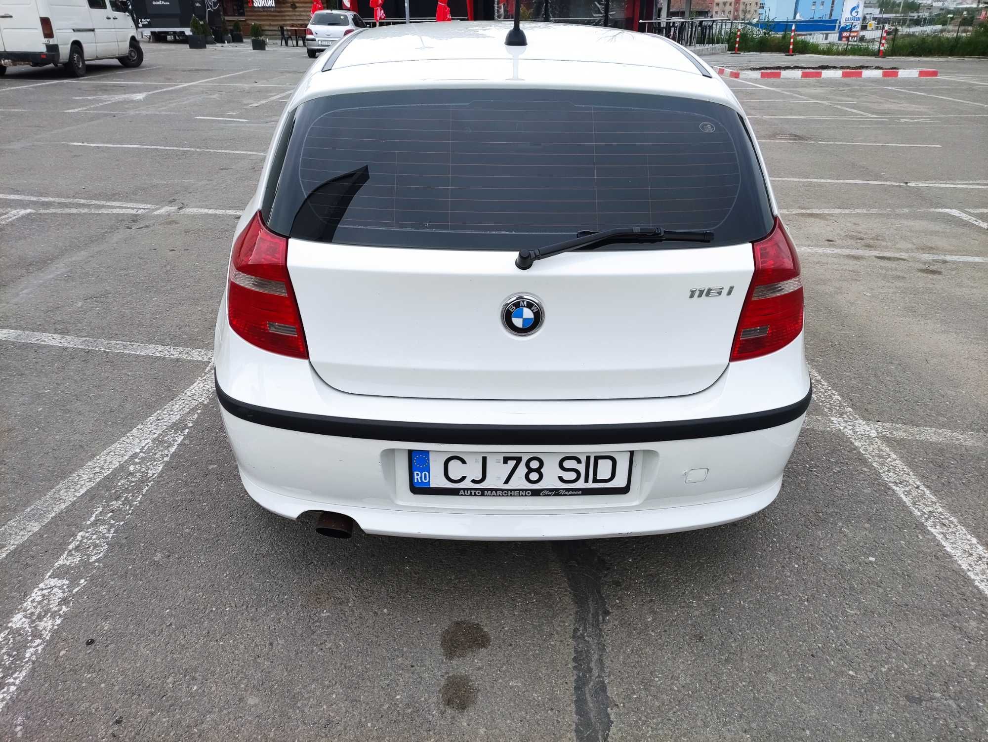 Vand BMW seria 1 / 116i  facelift 2009