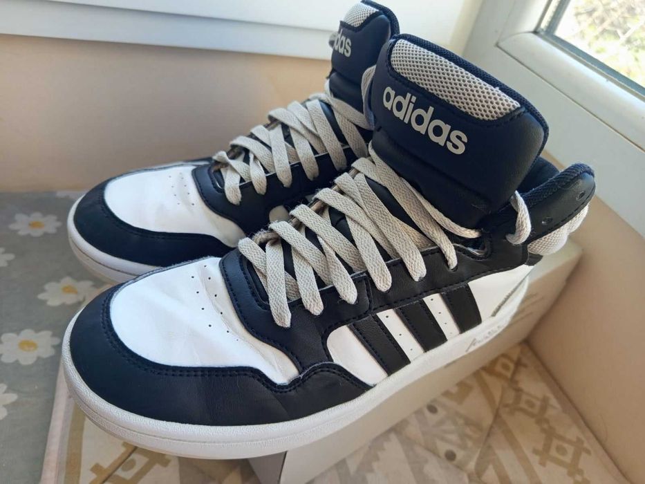 ADIDAS HOOPS 3.0 MID Високи маратонки  номер 38