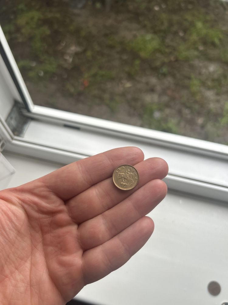 Moneda origine Estica , anul 2000