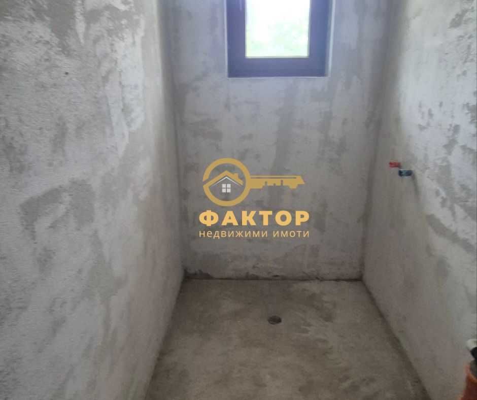 Къща в с. Хвойна