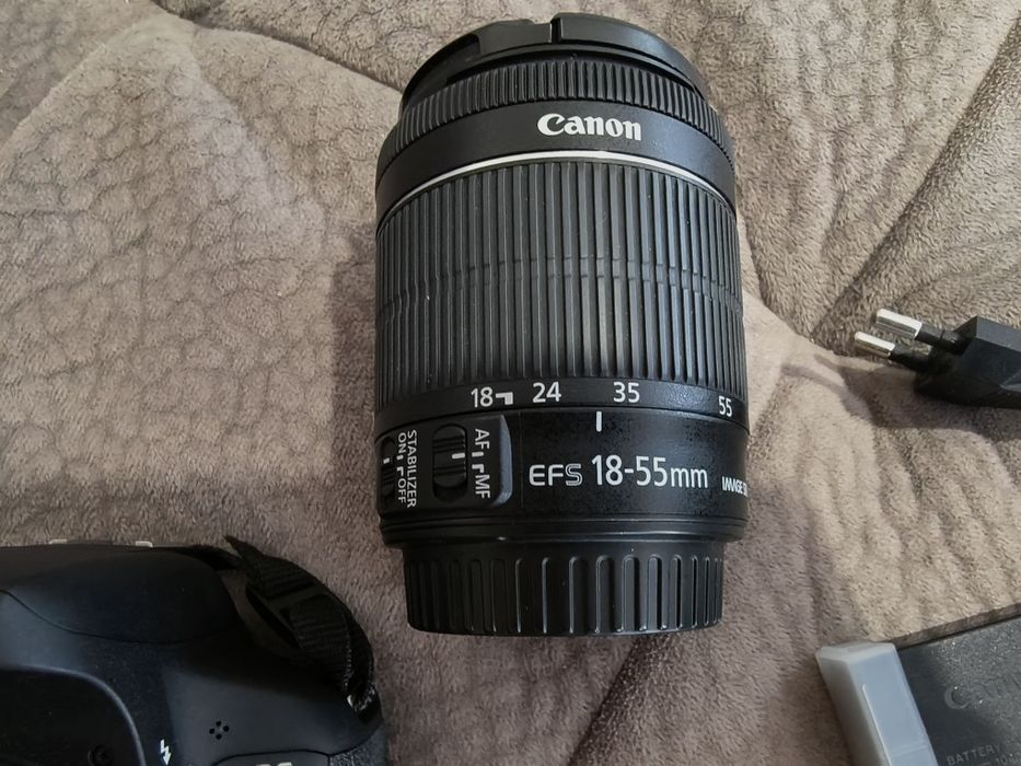 Фотоапарат Canon EOS 750D