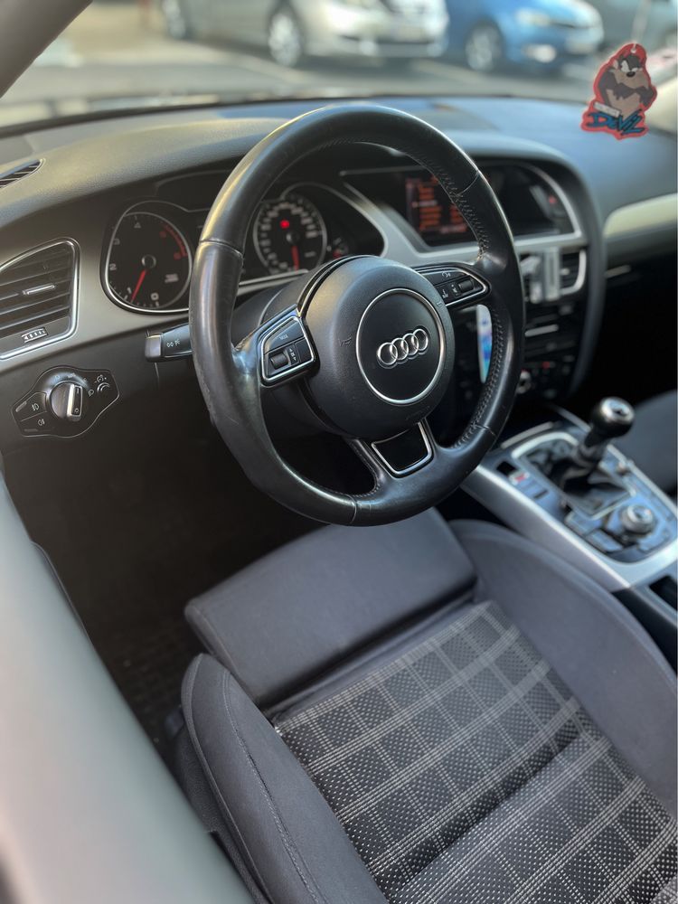 Audi A4 B8.5 Limuzină 2013 2.0 TDI 177 CP