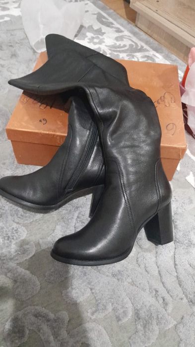 Продам зимние сапоги