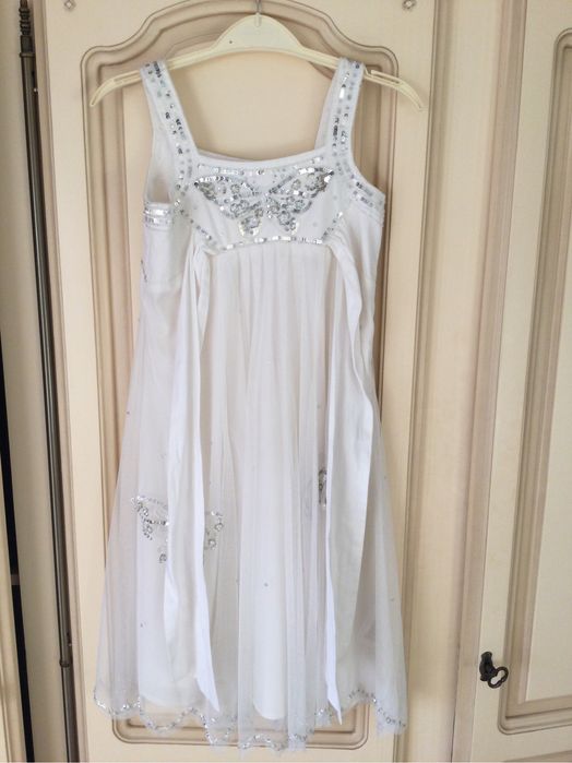 Rochita ocazie speciala marimea 7-8 ani