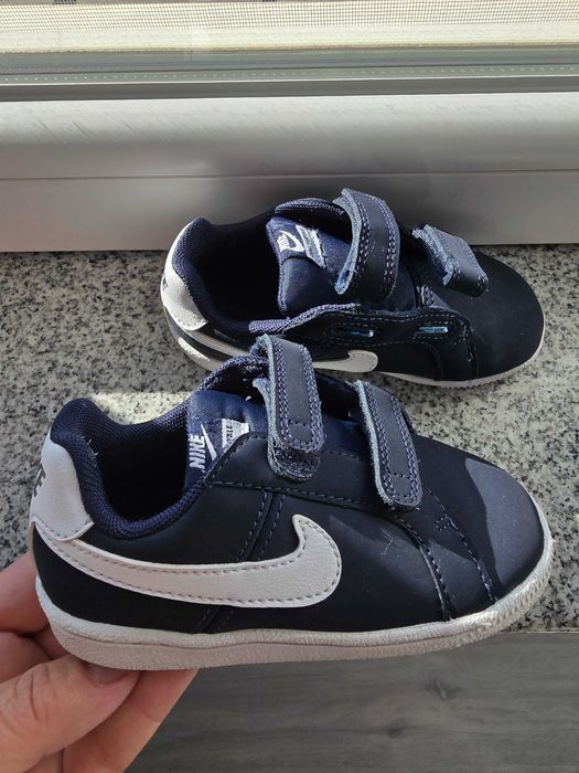 Детски маратонки Nike.Обувани са 3 пъти ,в отлично състояние..