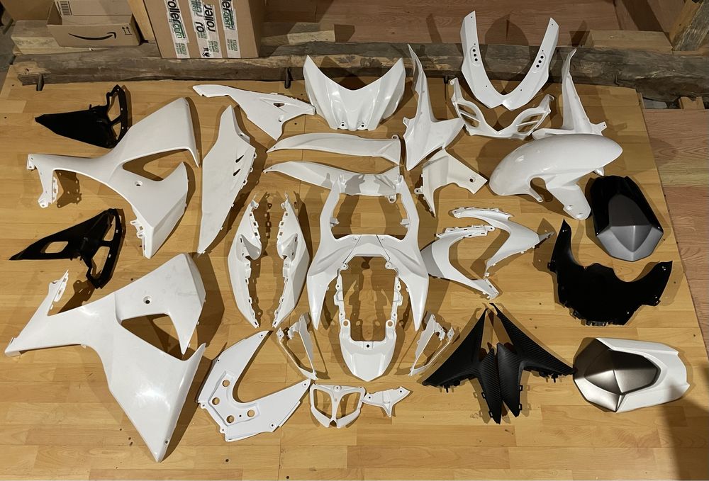 Suzuki GSXR 600/750/1000 К4/К5/K6/К7/K8/К9/L0 спойлери
