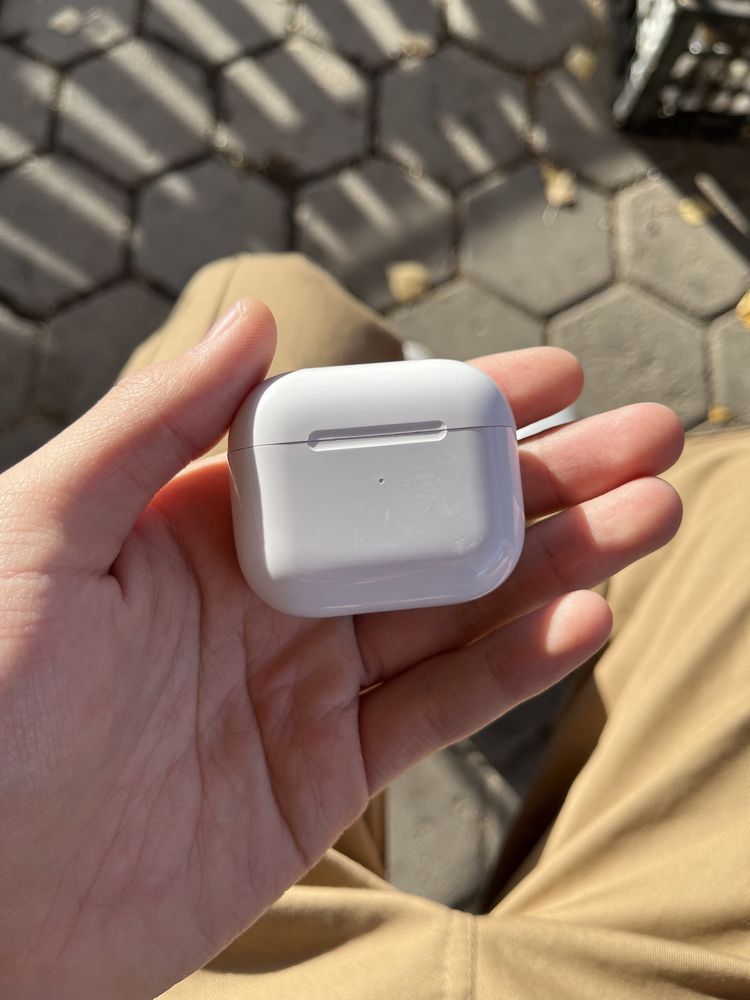 Airpods 2 Airpods 3