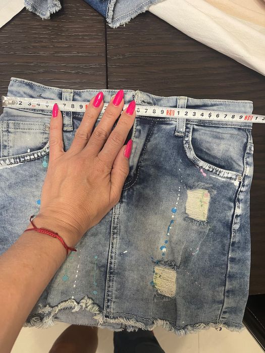 Дънково яке и пола. Цената е за двете.