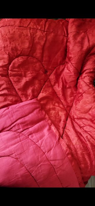 Одеяло пуховое .