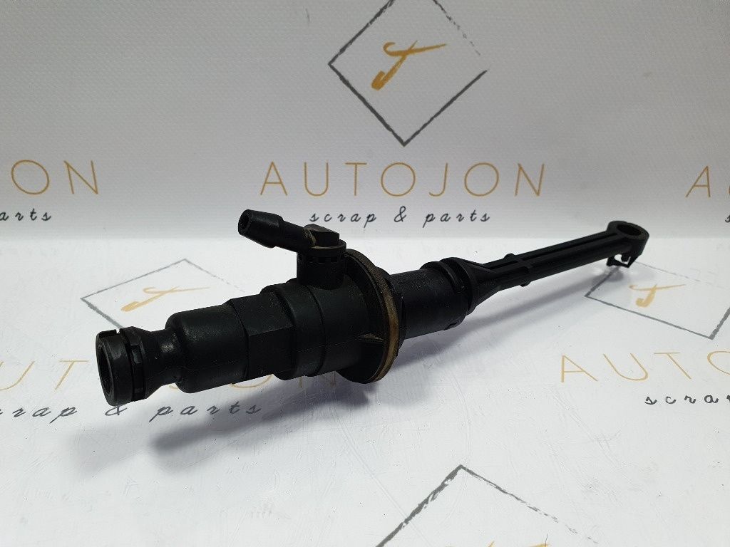 Cilindru pedala ambreiaj RENAULT LAGUNA II BG0/1_ 2001 - 2007 1.9 dCi F9Q 750, F9Q 758, F9Q 759 8200019602-D