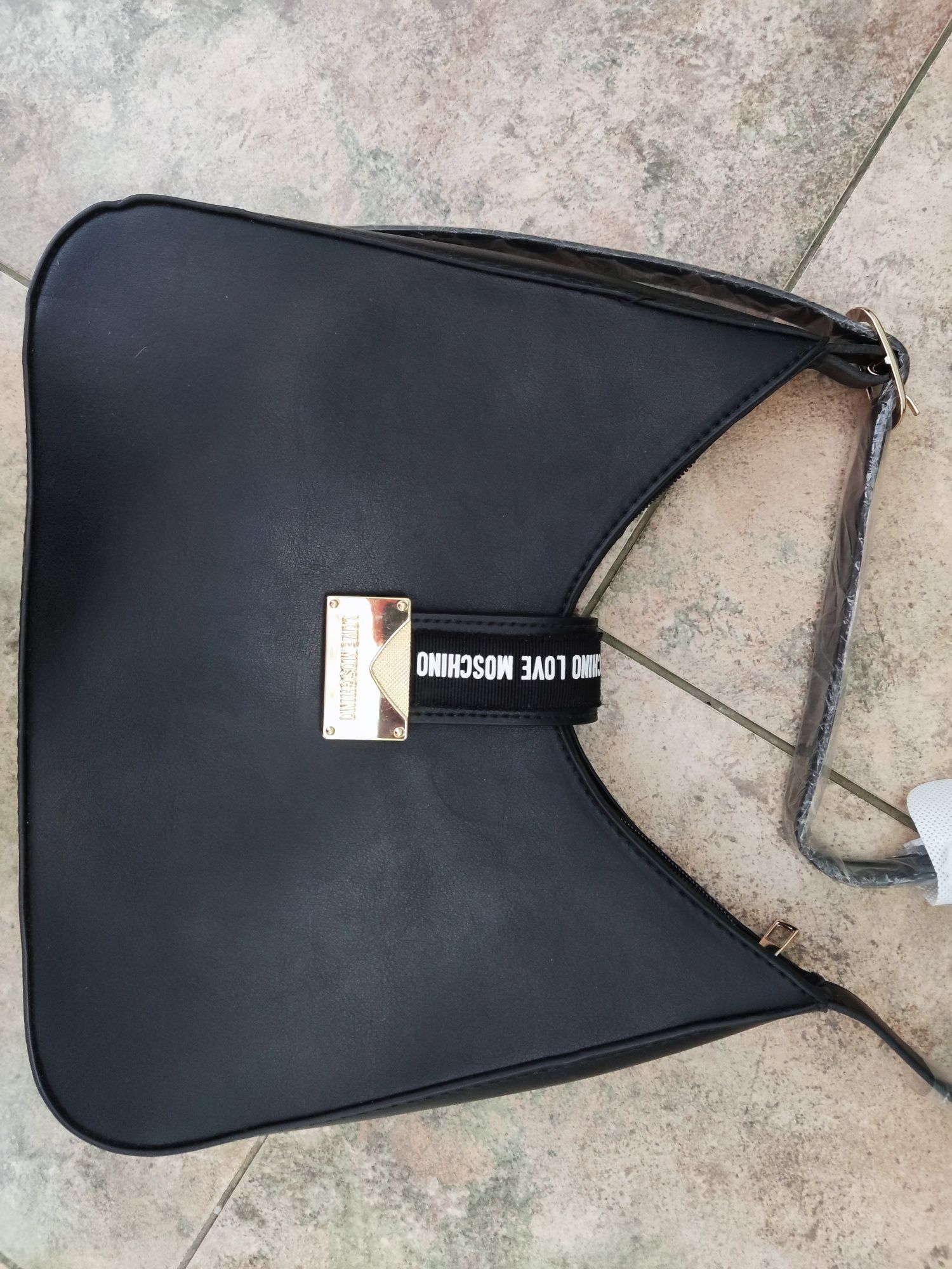 Moschino дамска чанта