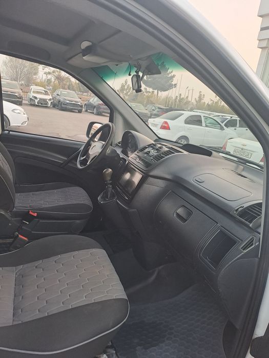 вито мерседес бенц