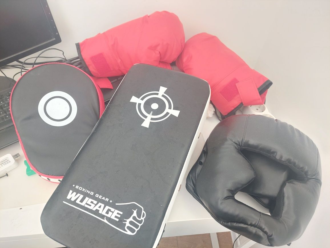 Vand echipament kempo/box budobest  nefolosit