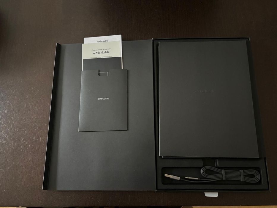 Modelul “reMarkable 2 cu Ecran Tactil 10.3″ (8 GB)”