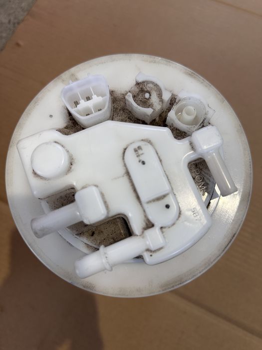 Pompa benzina Prius 3/ Auris/ Prius plus/ Lexus CT 200 1.8 Hybrid