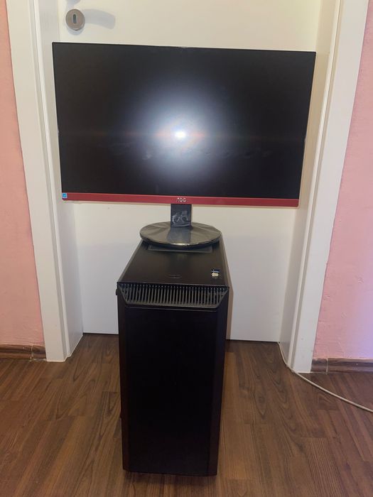 PC Gaming + 2 monitoare noi