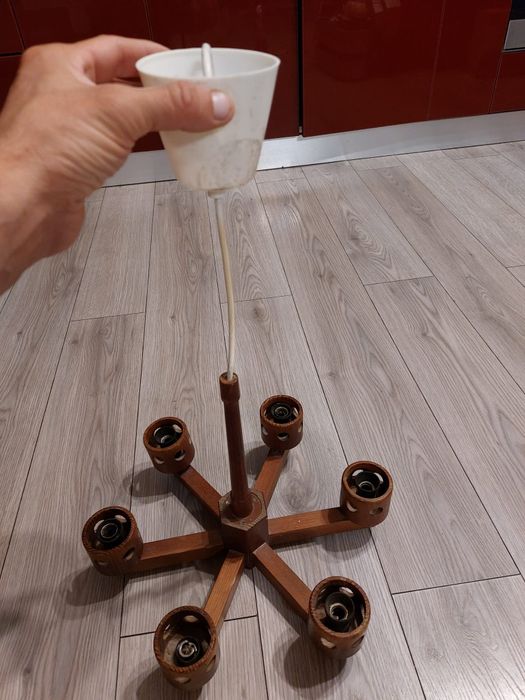 Vand Lustra Lemn 6 Brate