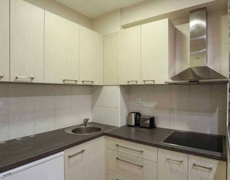 Дава се под наем Двустаен апартамент в Пловдив, Мараша - 60 кв.м за 265.2 € - Снимка #2