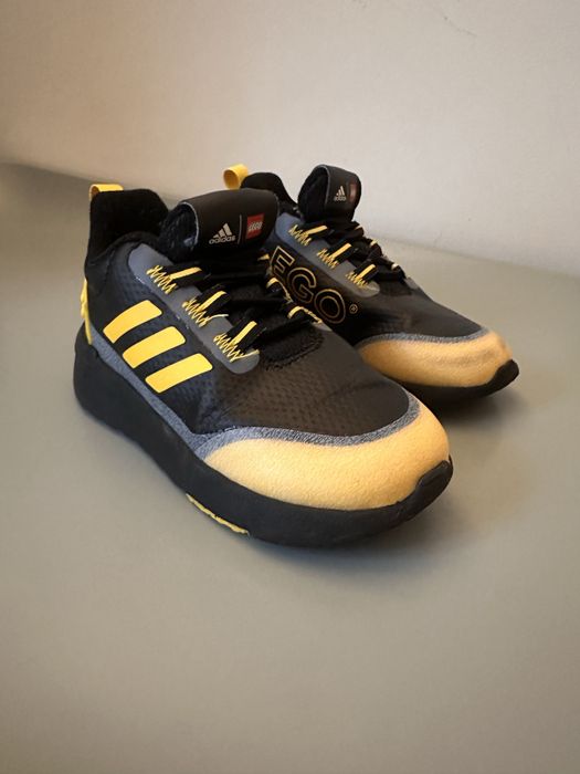 Adidas маратонки колаборация с LEGO, номер 24