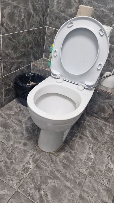 Унитаз, бывший в употреблении