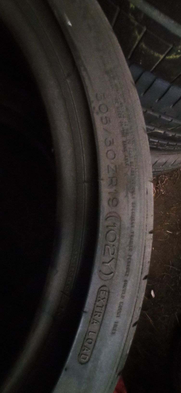 Шины 305/30 R19 Bridgestone из Германии