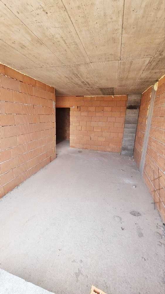Продава се Двустаен апартамент в София, Студентски град - 60 кв.м за 1734 €/кв.м - Снимка #2
