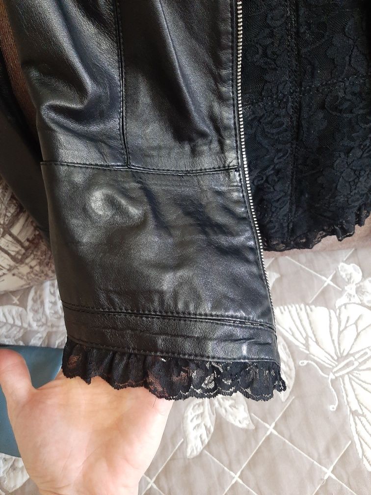 Продам женскую кожаную куртку , покупала в Астане Магазине Мондиал