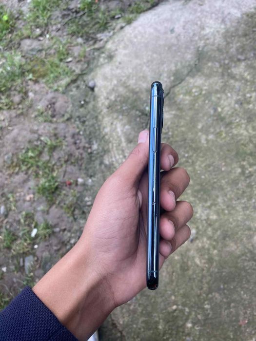 Iphone 11 pro 64 gb 72 baterie’