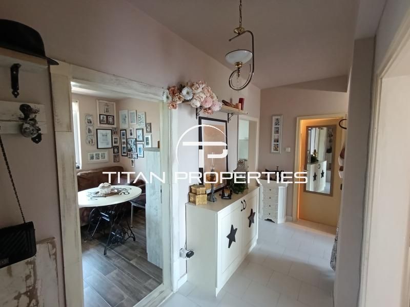 Продава се Тристаен апартамент в Варна, Чайка - 94 кв.м за 2425 €/кв.м - Снимка #9