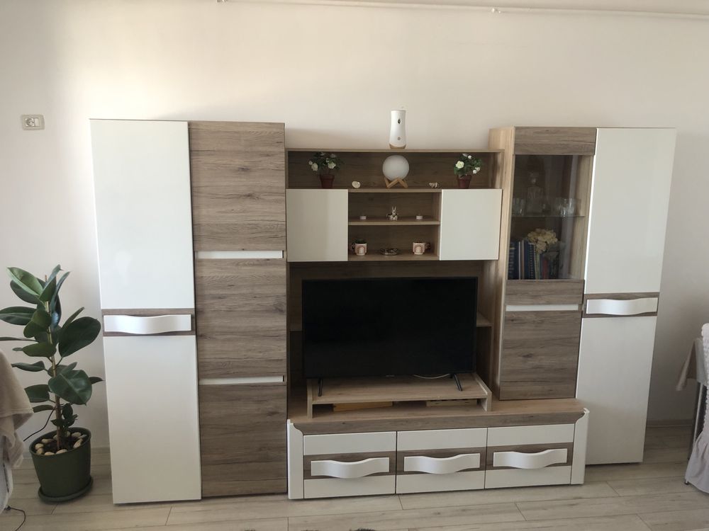 Apartament 2 camere decomandat de vanzare