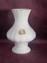 Чешская фарфоровая вазочка , для мелких цветов - высота 13 см