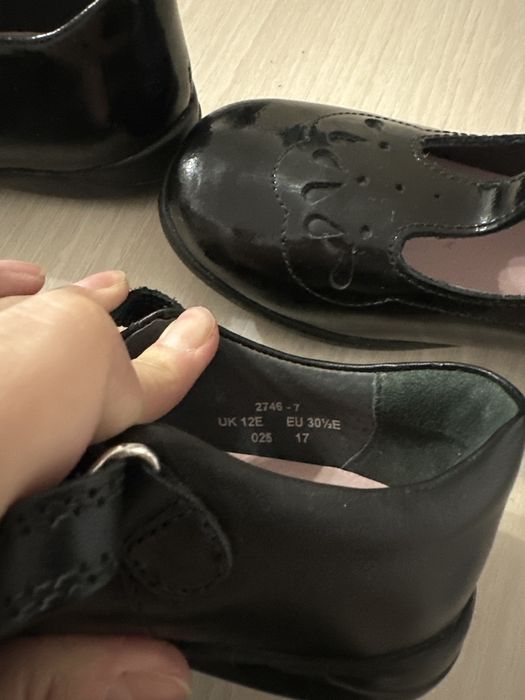 Pantofi negri pentru fete Start-Rite England