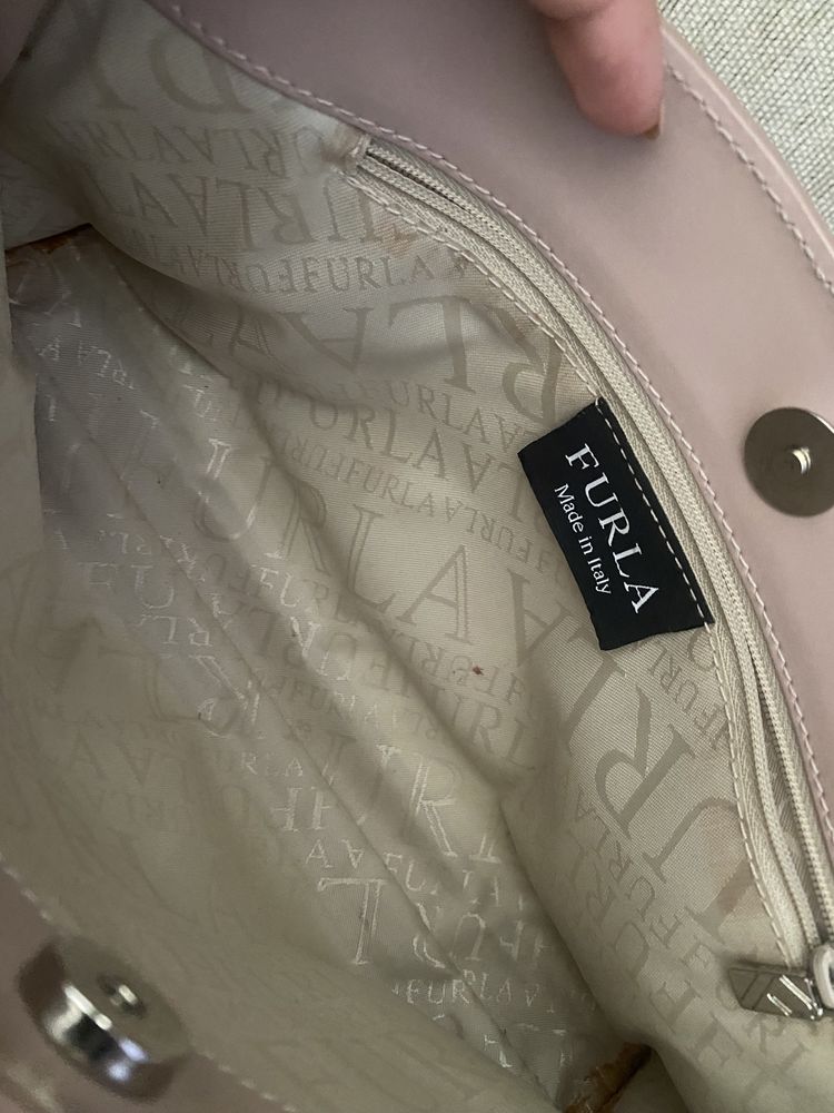 Дамска чанта FURLA
