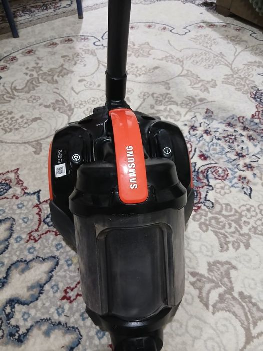 Пылесос самсунг в хорошем состоянии
