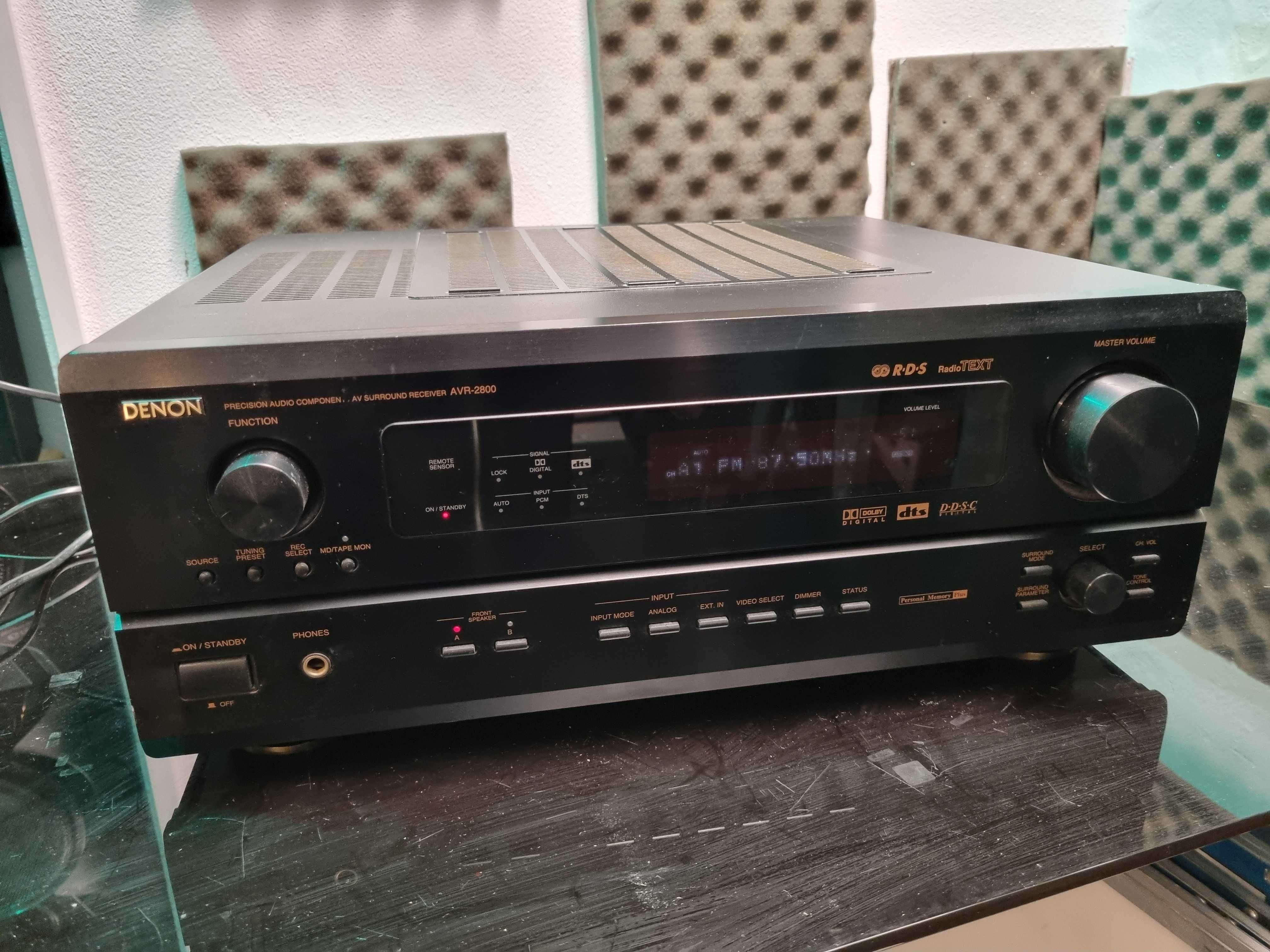 Amplificator Denon AVR-2800 JAPAN AV Surround Receiver (2000)