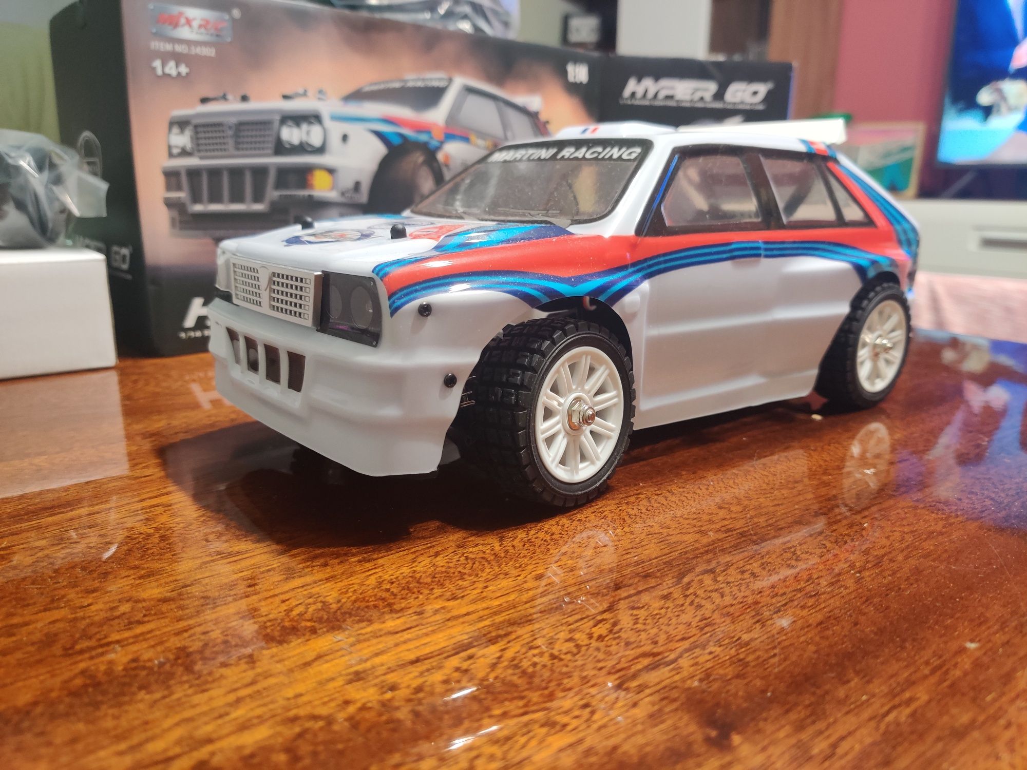 MJX 14302 RC количка
