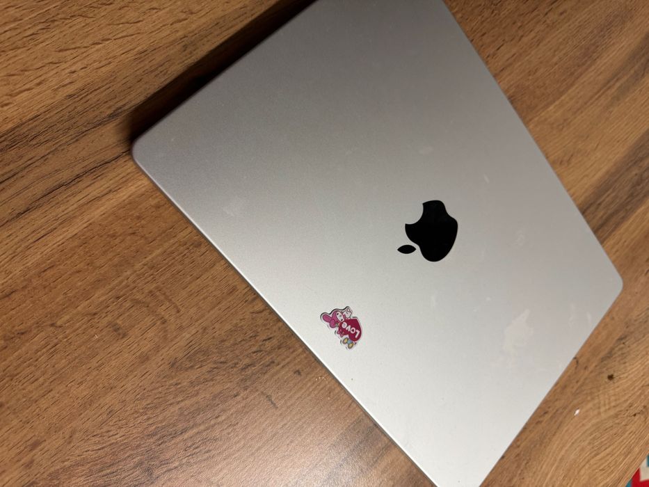 MacBook Pro 14 14.2