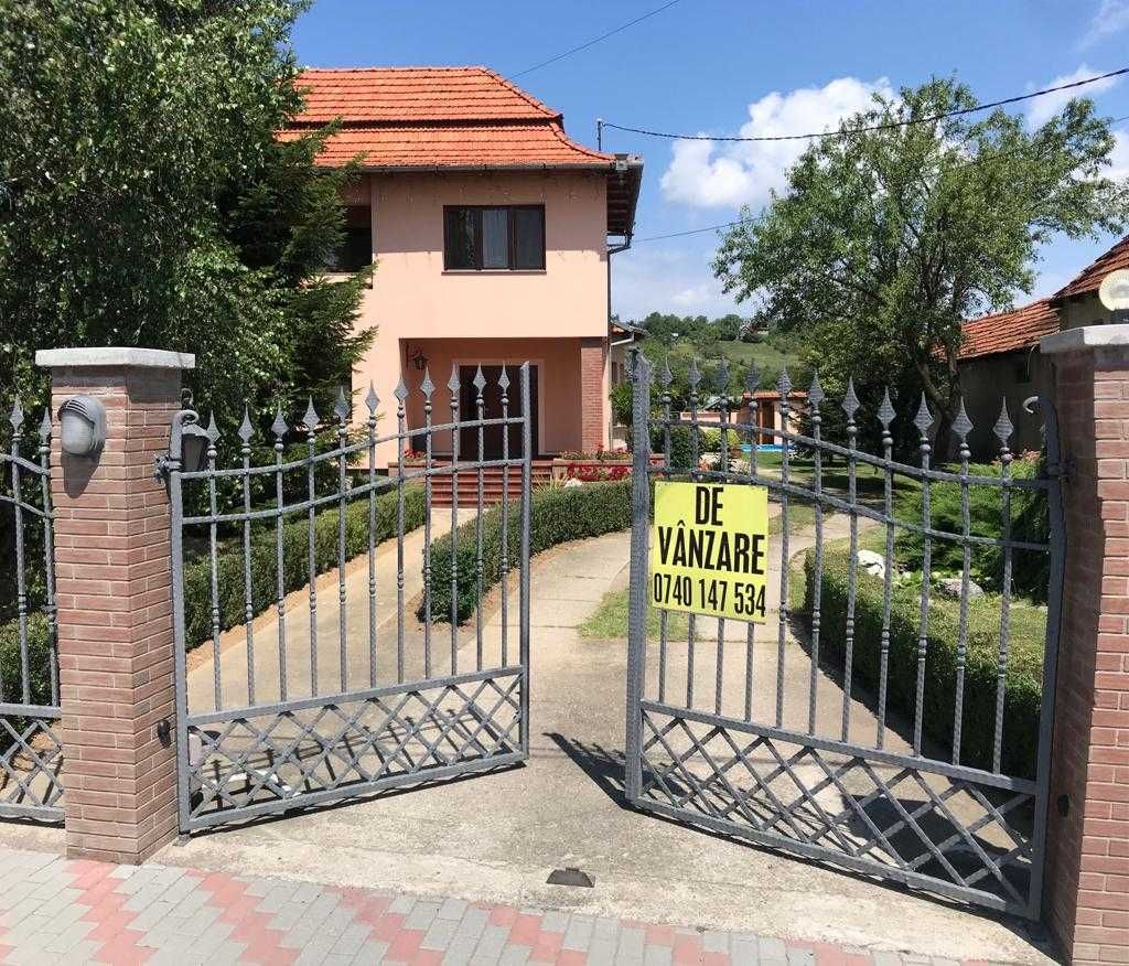 Ocazie !Casa de vanzare situata in LUGASU de JOS la 3 km de or Alesd