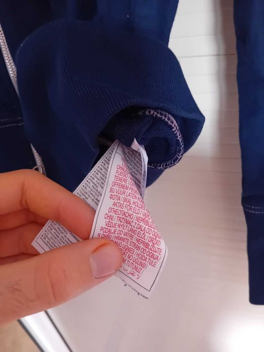 Оригинално горнище с качулка Nike