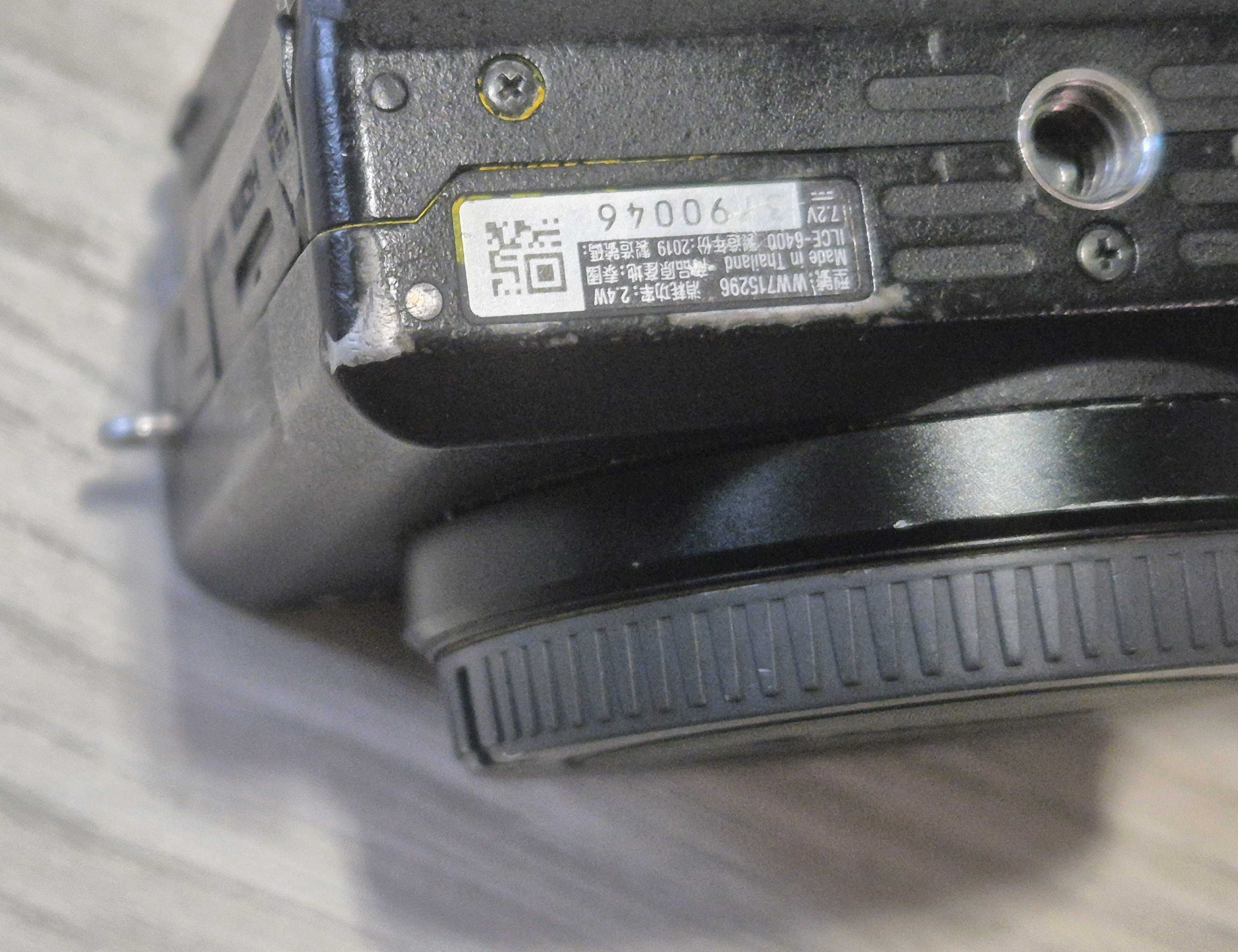 Mirrorless Sony alpha A6400