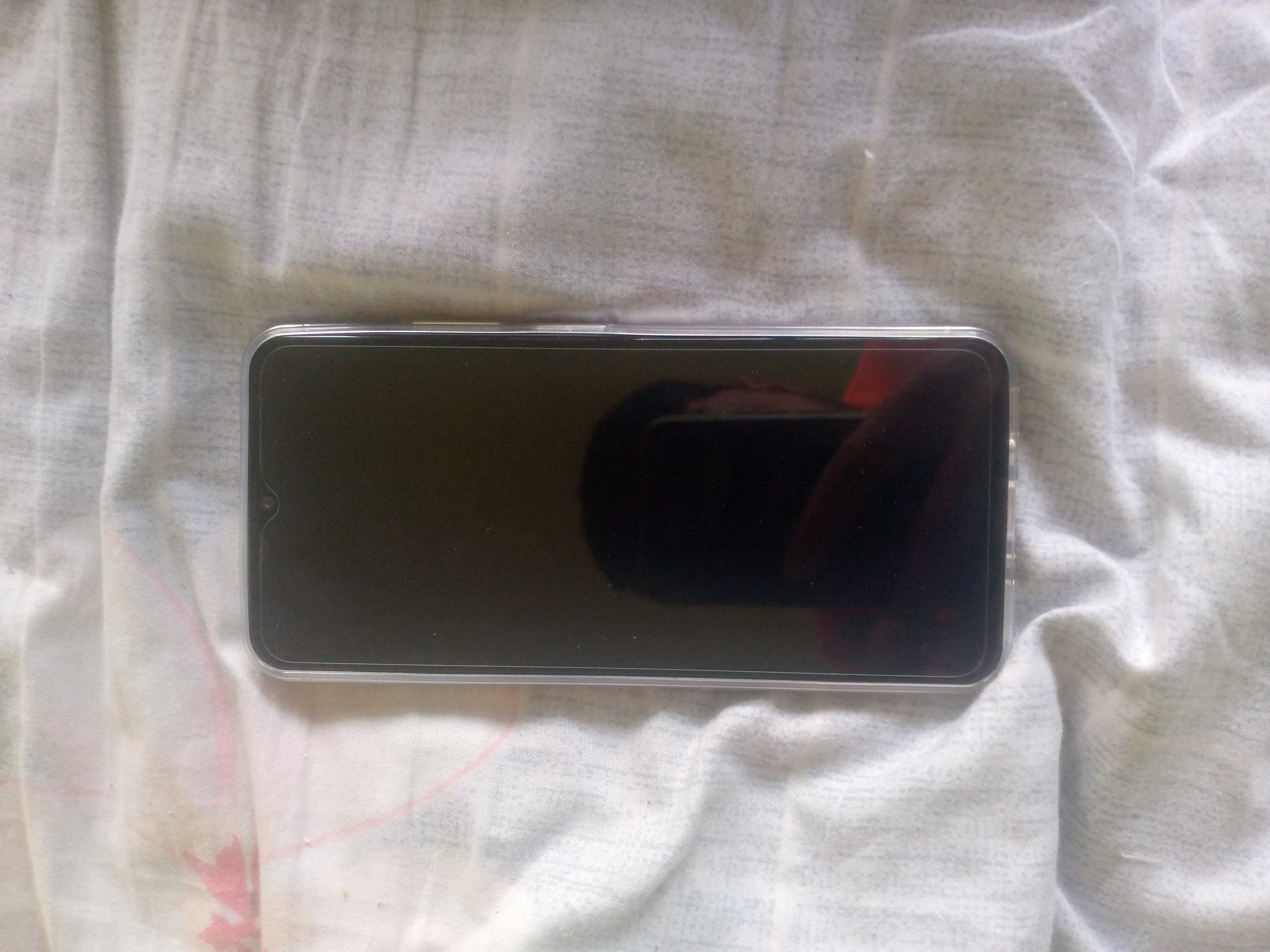 Tecno spark 20 poro