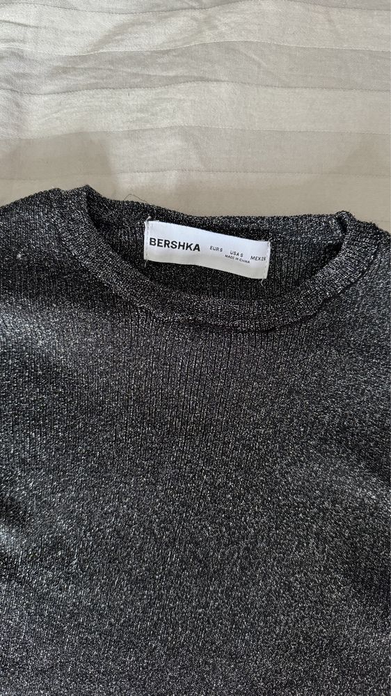 Блузки Zara, Bershka, Reserved