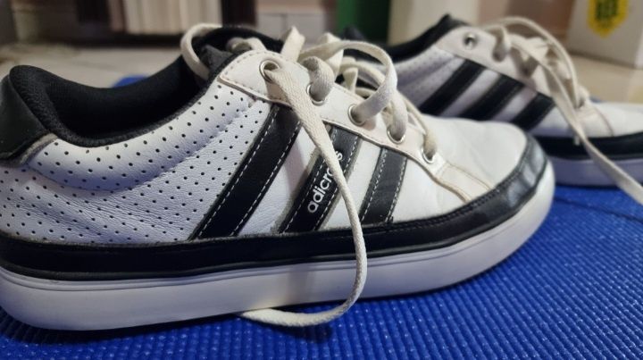 Adidas Adicross естествена кожа номер 42