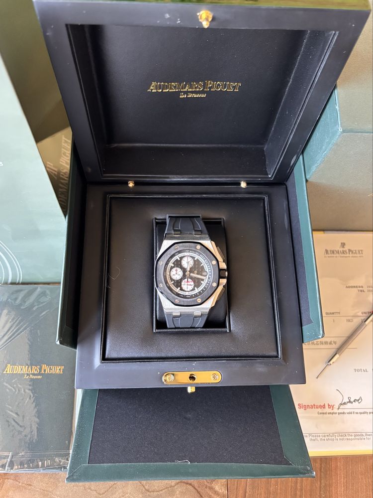 Audemars Piguet Royal Oak Chronograph Automatic 44 mm