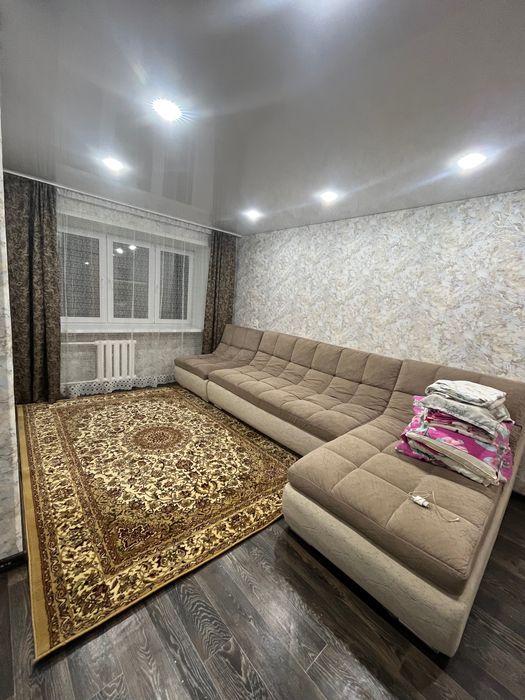 Сдам полуторку на защите