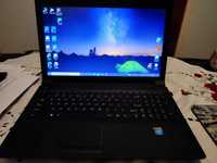 Laptop LENOVO B590