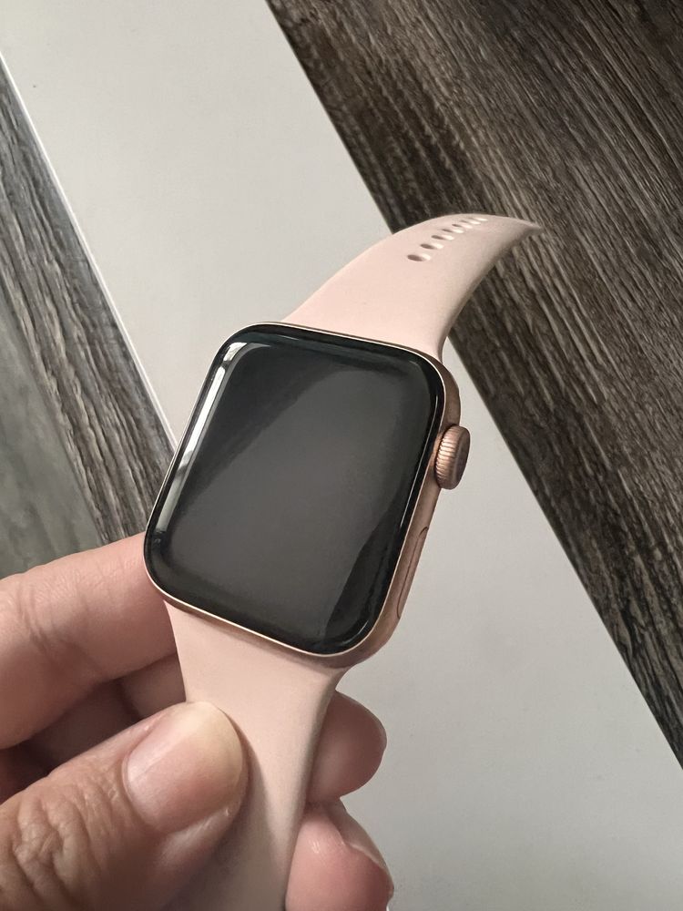 Apple watch series 6