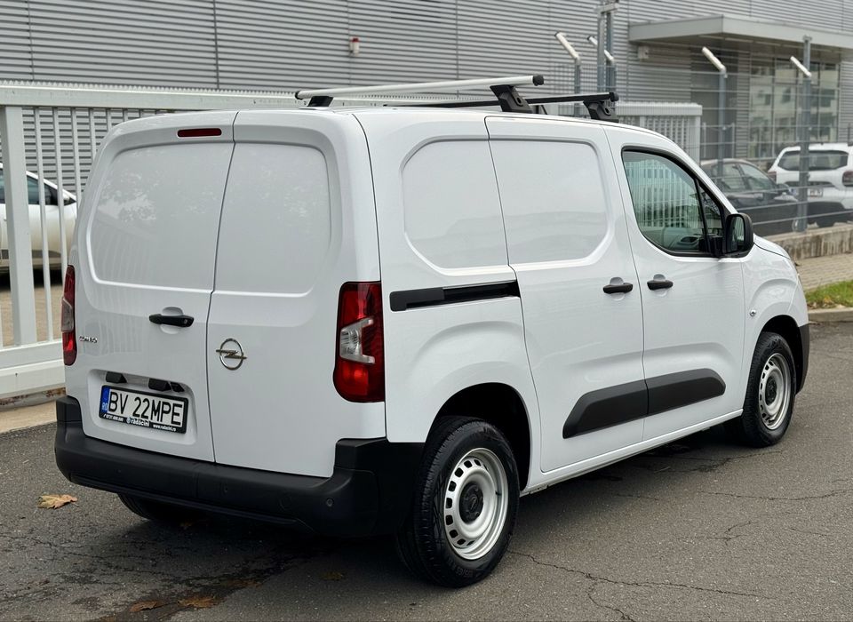 Opel Combo Van NOU 2024 1.900 km 1.5 diesel 100 cp